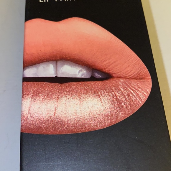 NIB Tattoo Junkee in Cheeky - Picture 2 of 4